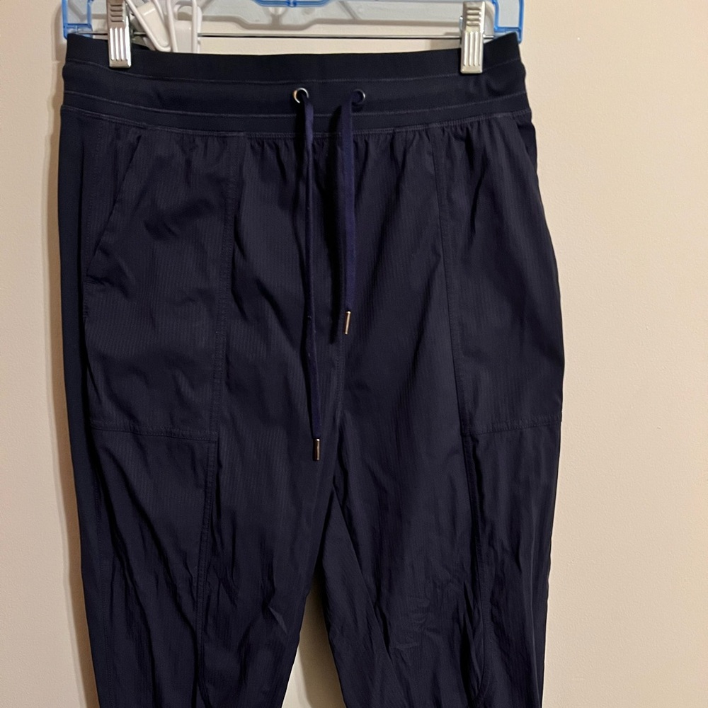 Woman’s CRZ Yoga (M) Navy Drawstring Pants